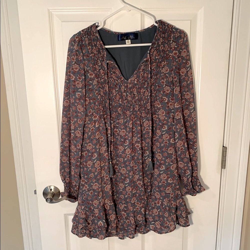 Boho Floral Tunic w/ smocking and tie detail